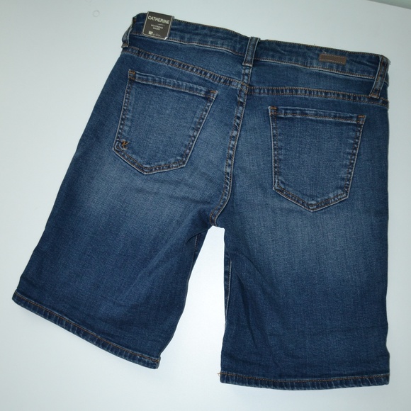 SOLD!!!!  Kut from the Kloth  boyfriend shorts - Picture 4 of 7